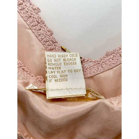 Gold Hawk “Rose Petal” Silk Cami Tank – Size S – NWT - Picture 4 of 6